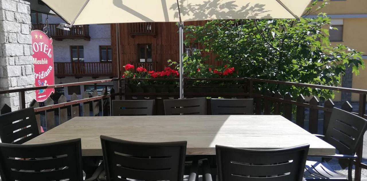 穆布雷伊莫里迪娜酒店 瓦托内切 外观 照片